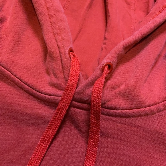Reflective Nike hoodie - Picture 5 of 6